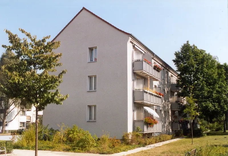 Mieter suchen Nachmieter - Küche und Laminat können übernommen werden! — photo 1